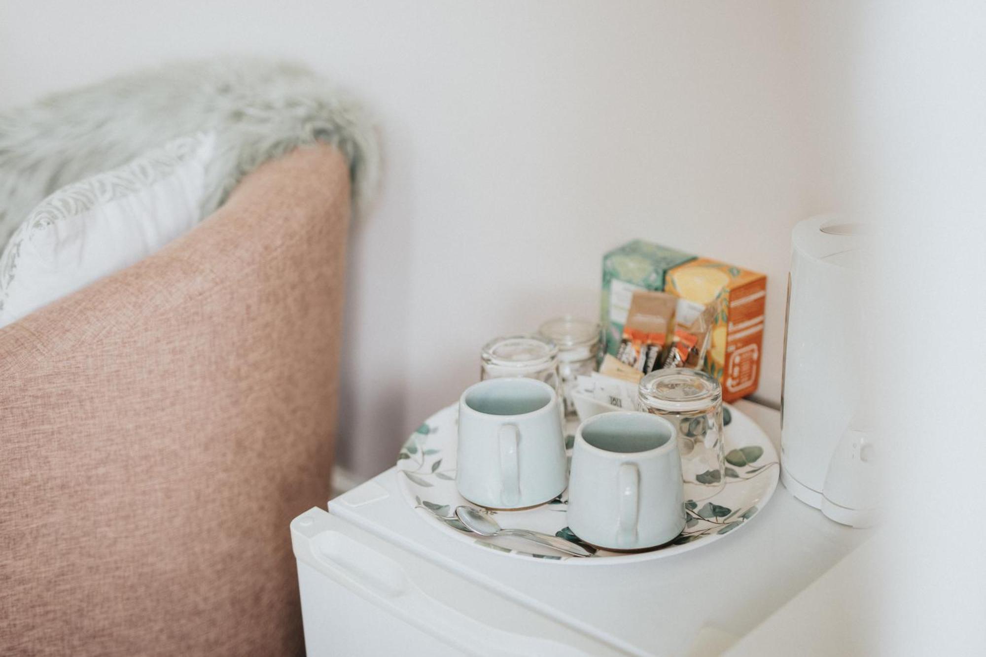 Ferlas Bed And Breakfast Penrhyndeudreath Extérieur photo